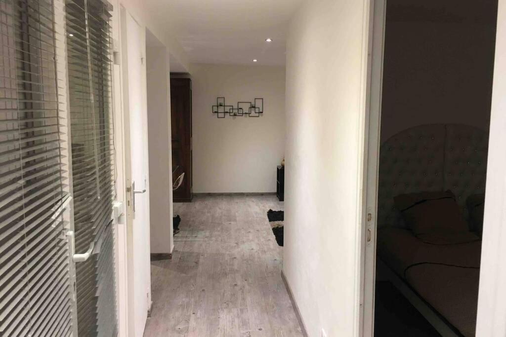 Appartement Rez De Chausse Maison 莫尔比耶 外观 照片