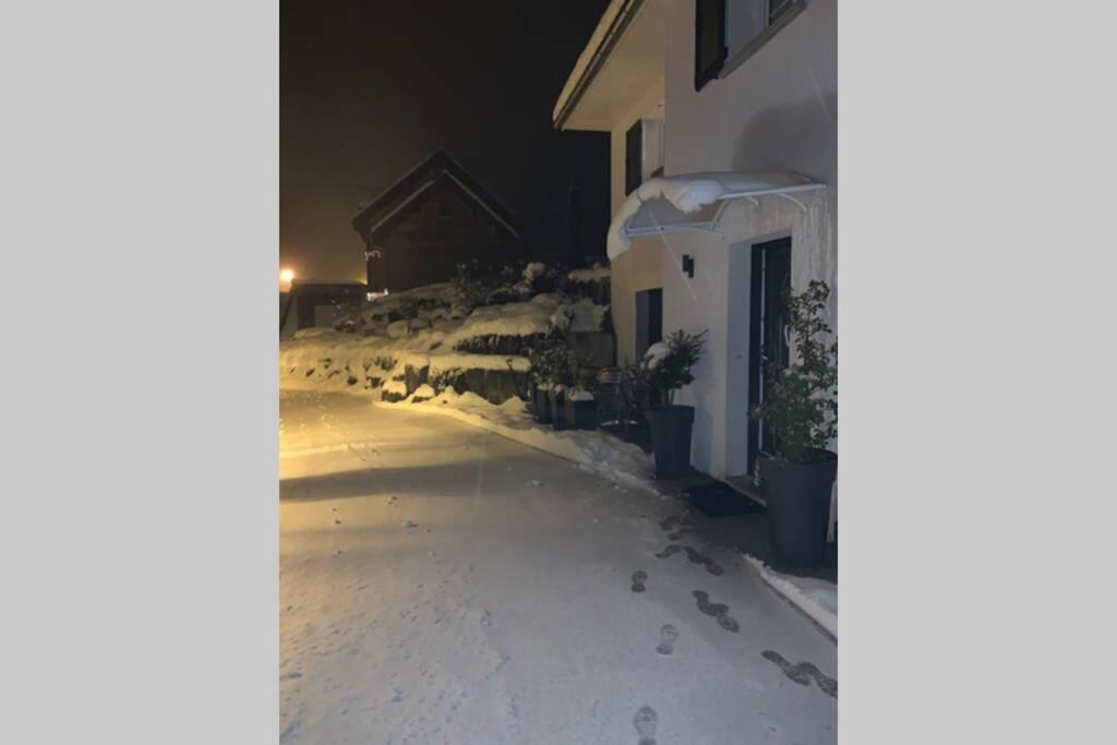 Appartement Rez De Chausse Maison 莫尔比耶 外观 照片