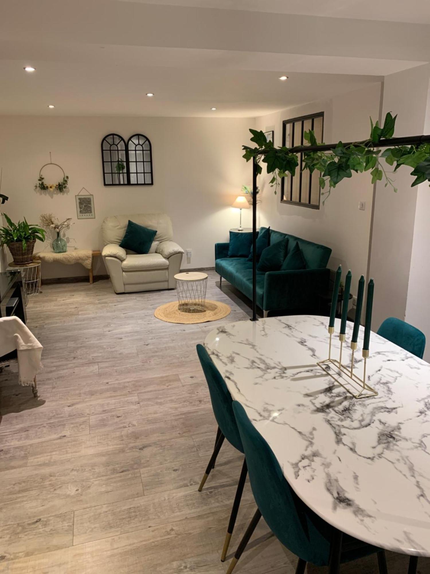 Appartement Rez De Chausse Maison 莫尔比耶 外观 照片